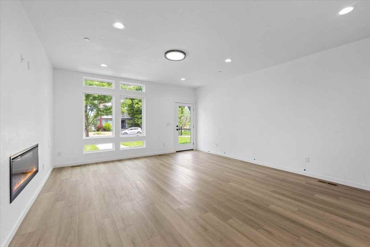 2015 West 9th Avenue #1 - Photo 3 of 27