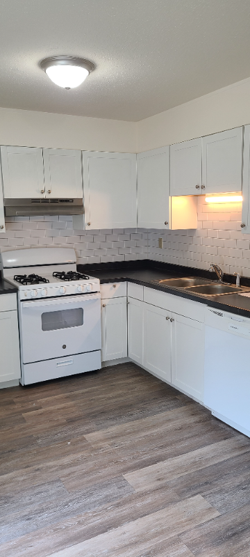 1429 West Grandview Boulevard - Photo 5 of 19