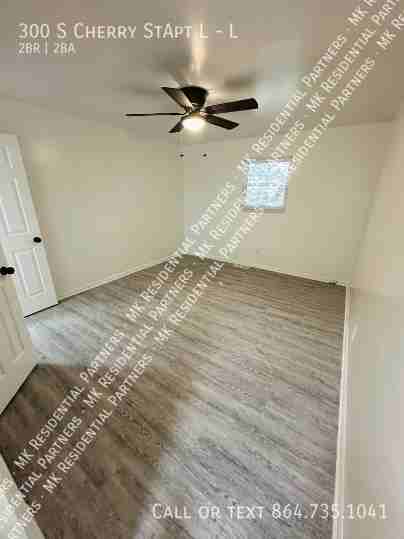 300 South Cherry Street #L - Photo 2 of 7