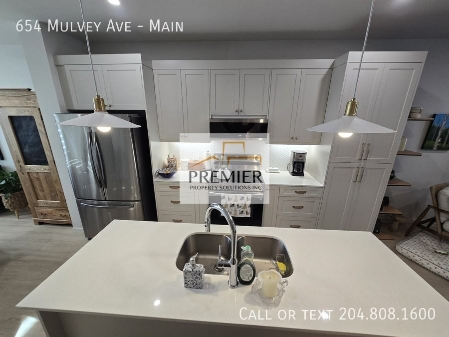 654 Mulvey Avenue #MAIN - Photo 2 of 16