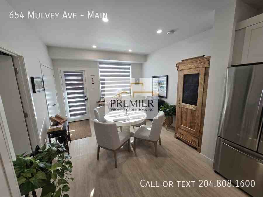 654 Mulvey Avenue #MAIN - Photo 3 of 16