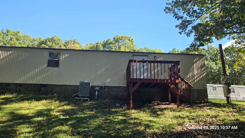 1081 Hibiscus Rd #4 - Photo 2 of 27