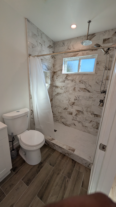 1611 N Grape Ave #1 - Photo 6 of 6