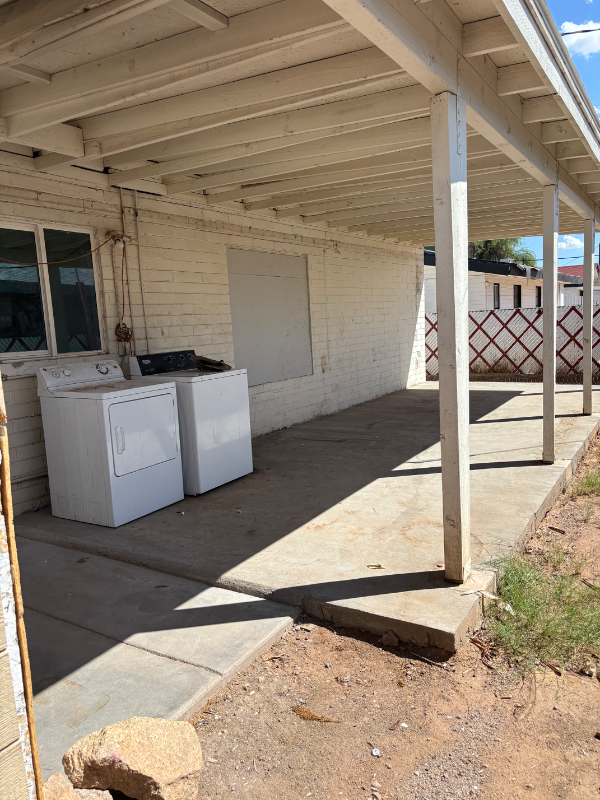 116 S Robson - Photo 2 of 8