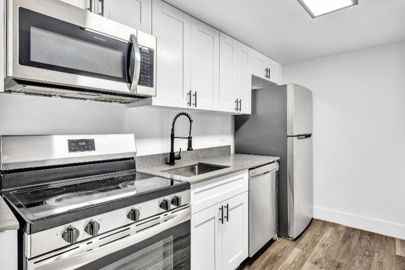 801 Sw #39 - Photo 3 of 7