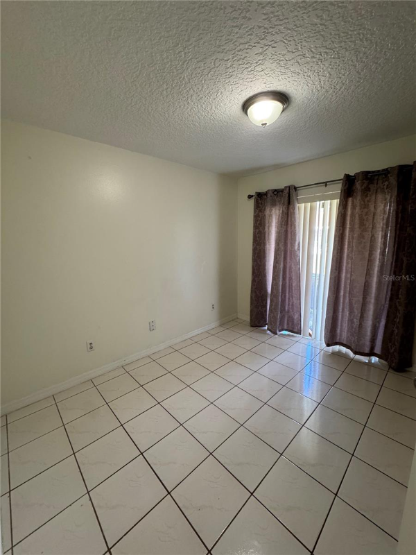 30 Lago Mesa Way - Photo 3 of 15