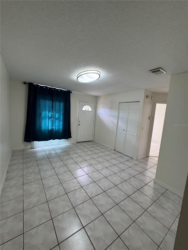 30 Lago Mesa Way - Photo 4 of 15