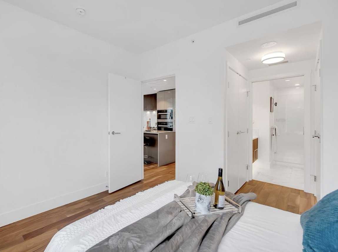 713 Premier Street - Photo 2 of 3