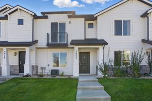 featured image of 3933 W Orinda Dr