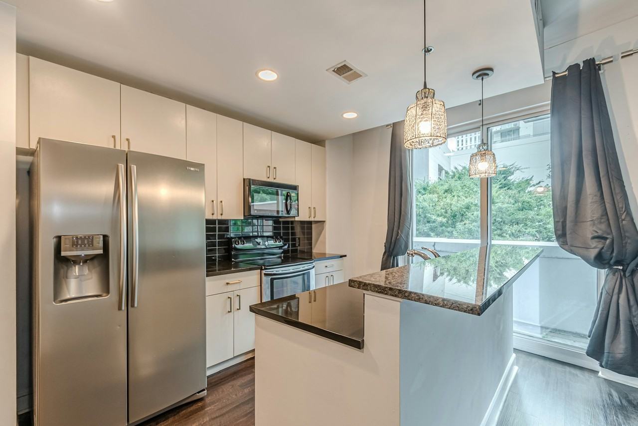 44 Peachtree Place Northwest Unit 429, Unit 429 - Photo 5 of 21