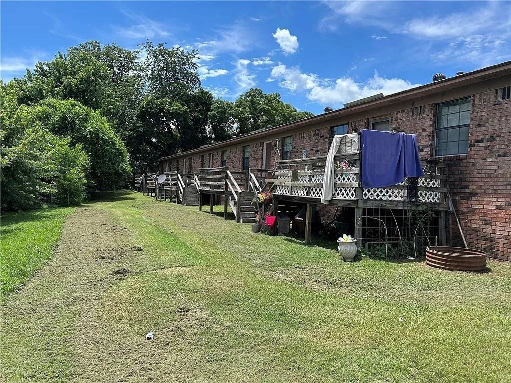 710 E O St, Russellville, AR - Photo 2 of 4