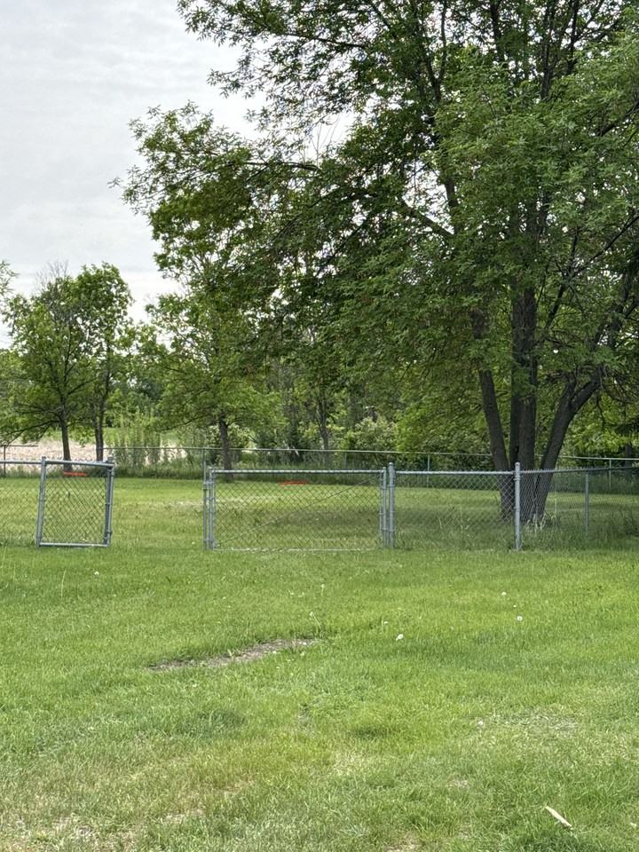 Deering MHP - Photo 3 of 4