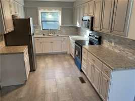 featured image of 704 W Central Ave