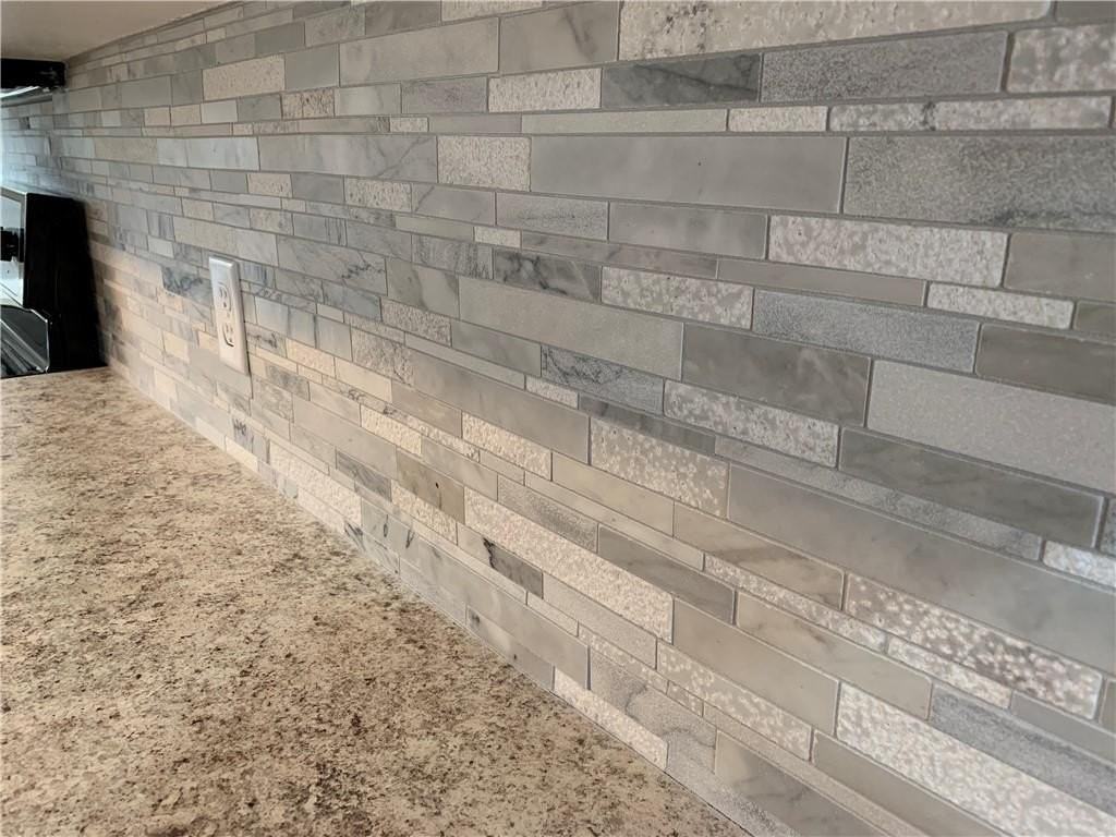 704 W Central Ave - Photo 4 of 14