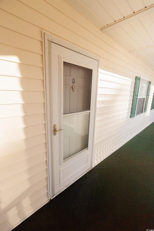 697 Tupelo Ln - Photo 3 of 23