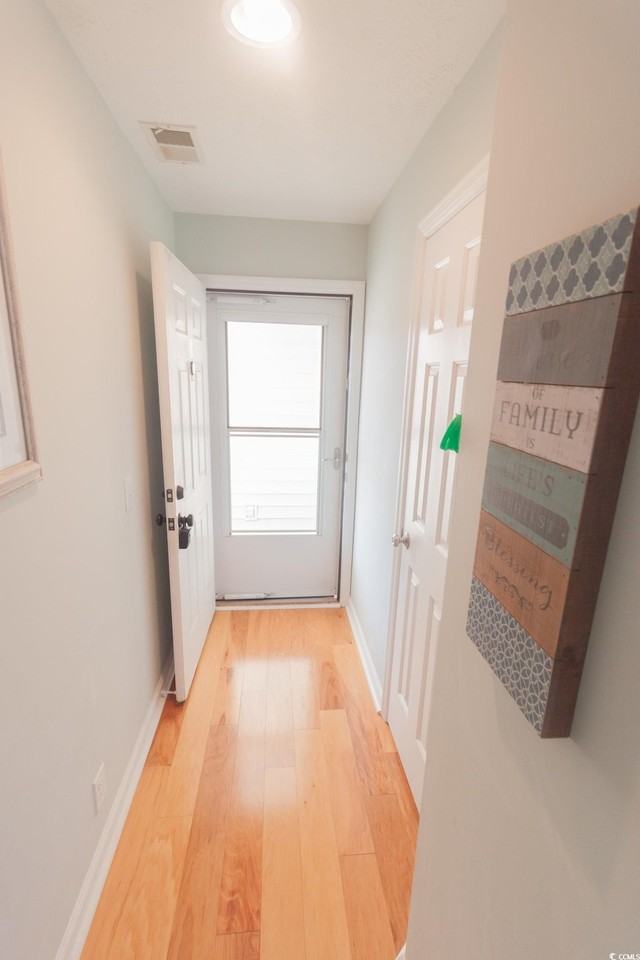 697 Tupelo Ln - Photo 4 of 23