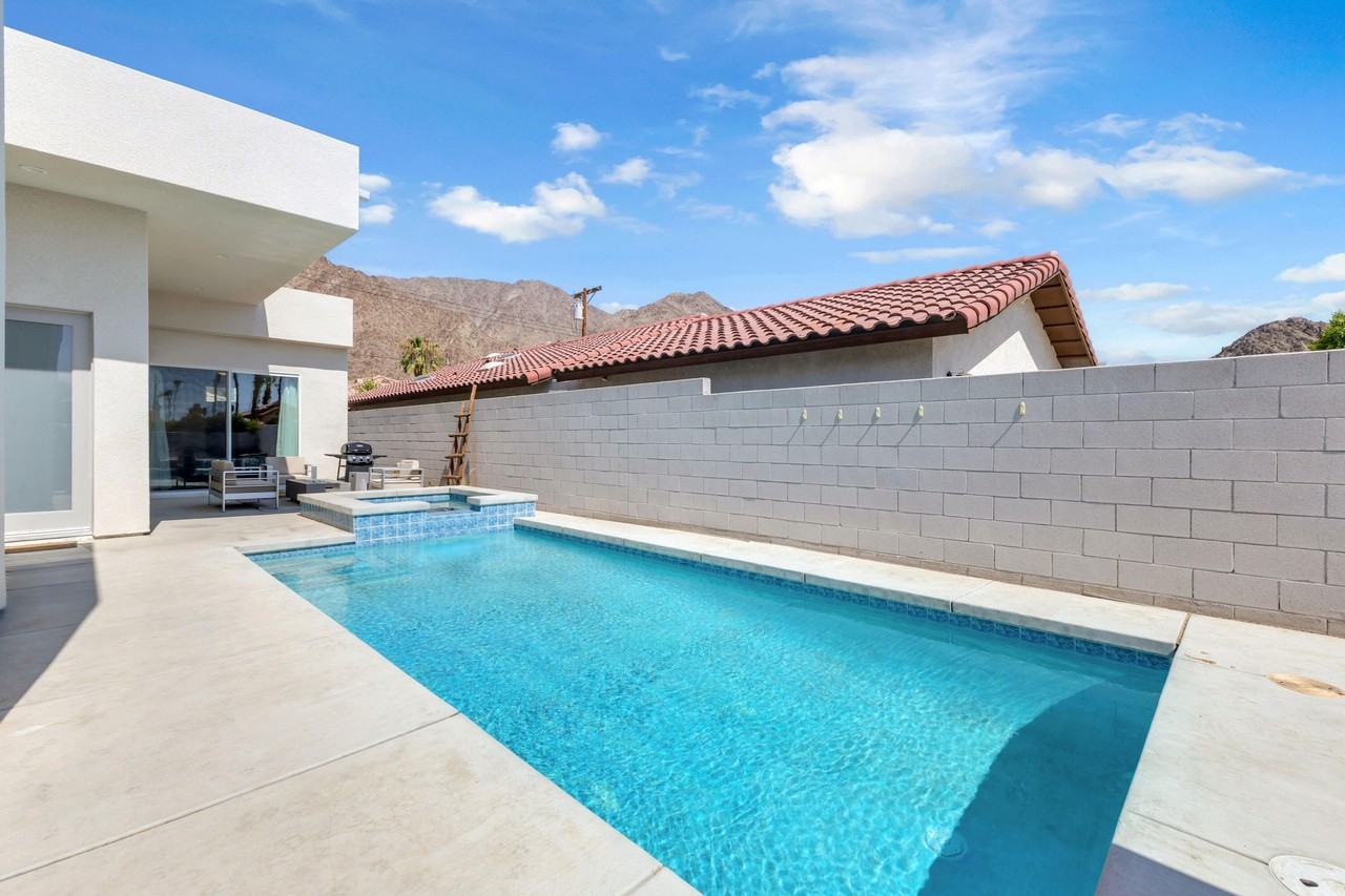 51855 Avenida Juarez - Photo 2 of 50