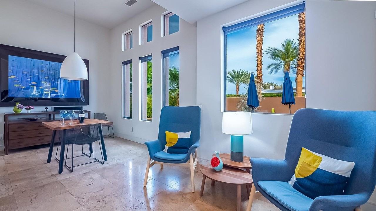 2 Dominion Ct - Photo 2 of 40