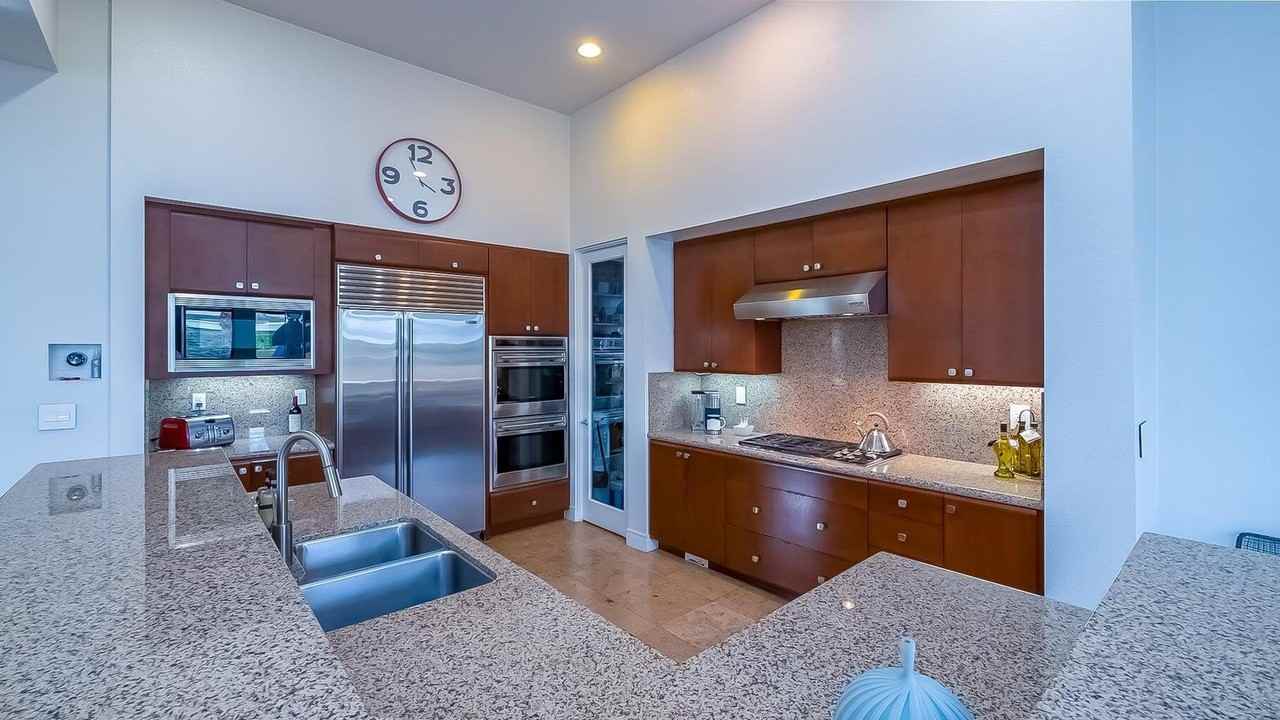 2 Dominion Ct - Photo 6 of 40