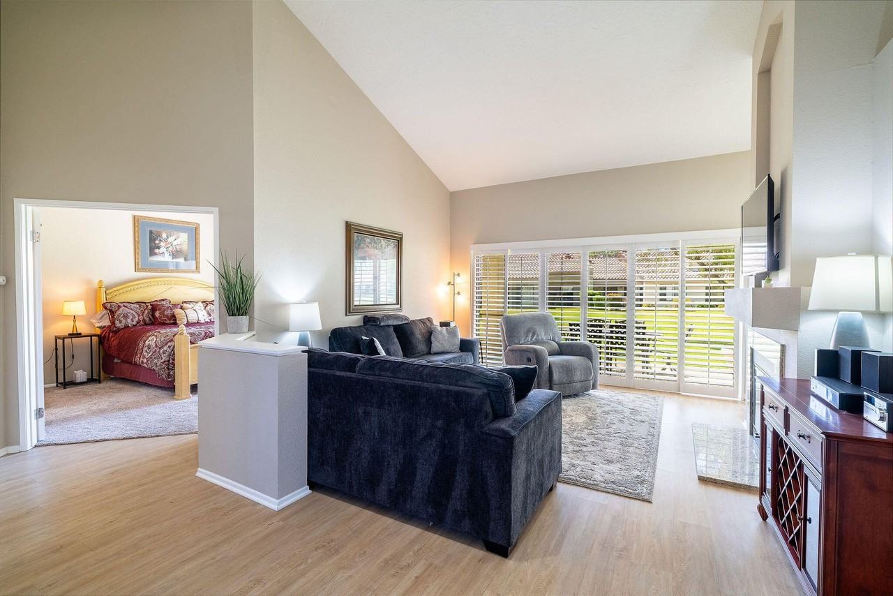 41451 Kansas St - Photo 3 of 41