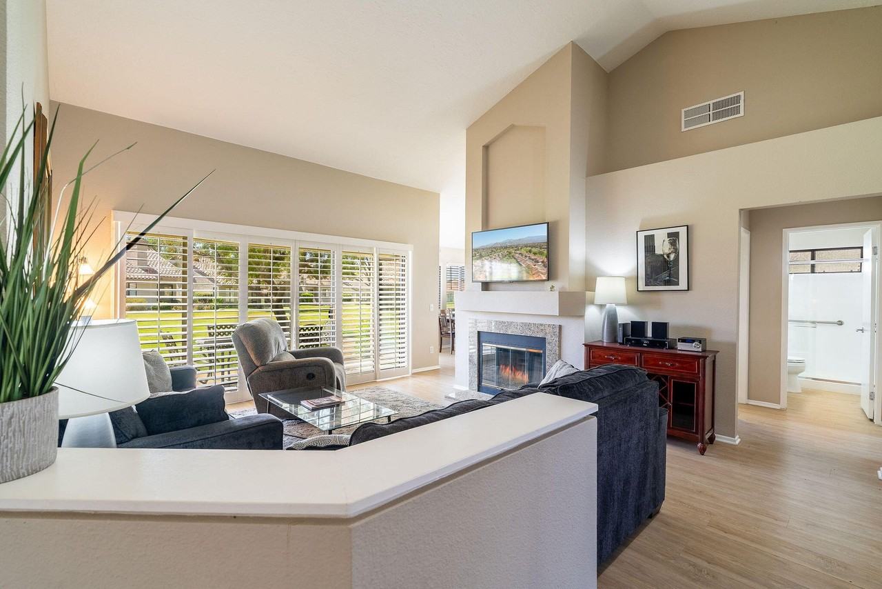 41451 Kansas St - Photo 4 of 41