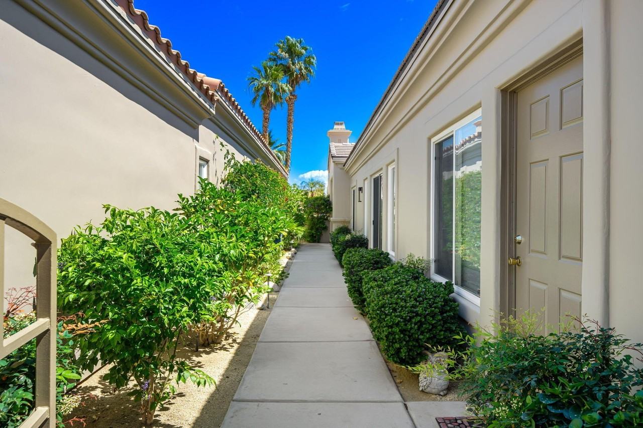 78328 Calle Las Ramblas - Photo 4 of 42