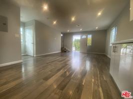 featured image of 8448 Fenwick St