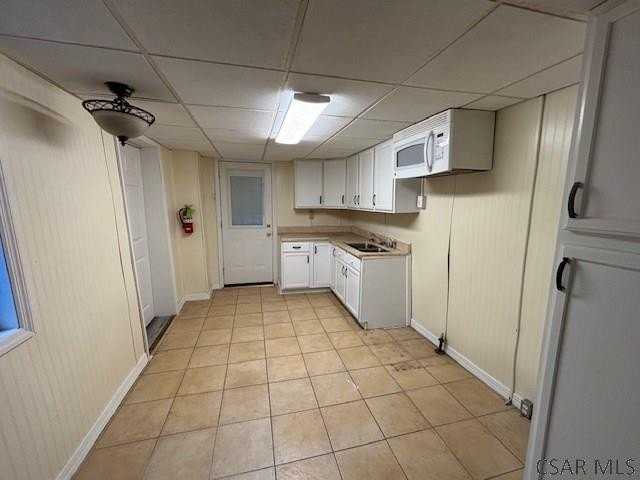 1118 Church Ave - Photo 5 of 9