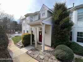 featured image of 48 Tulip Ln