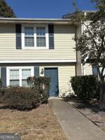 featured image of 422 Bainbridge Dr