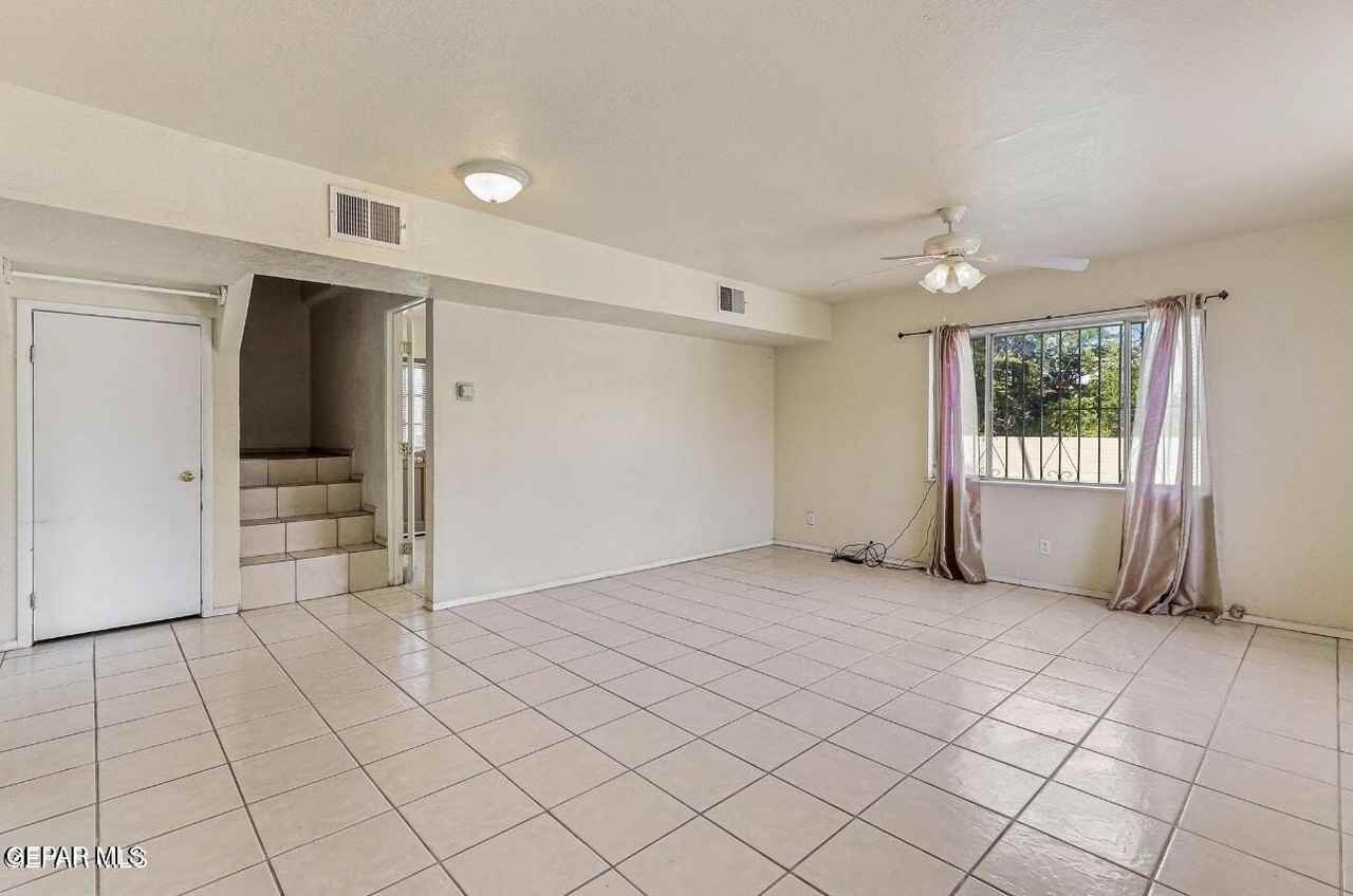 304 5th Street - Photo 5 of 13