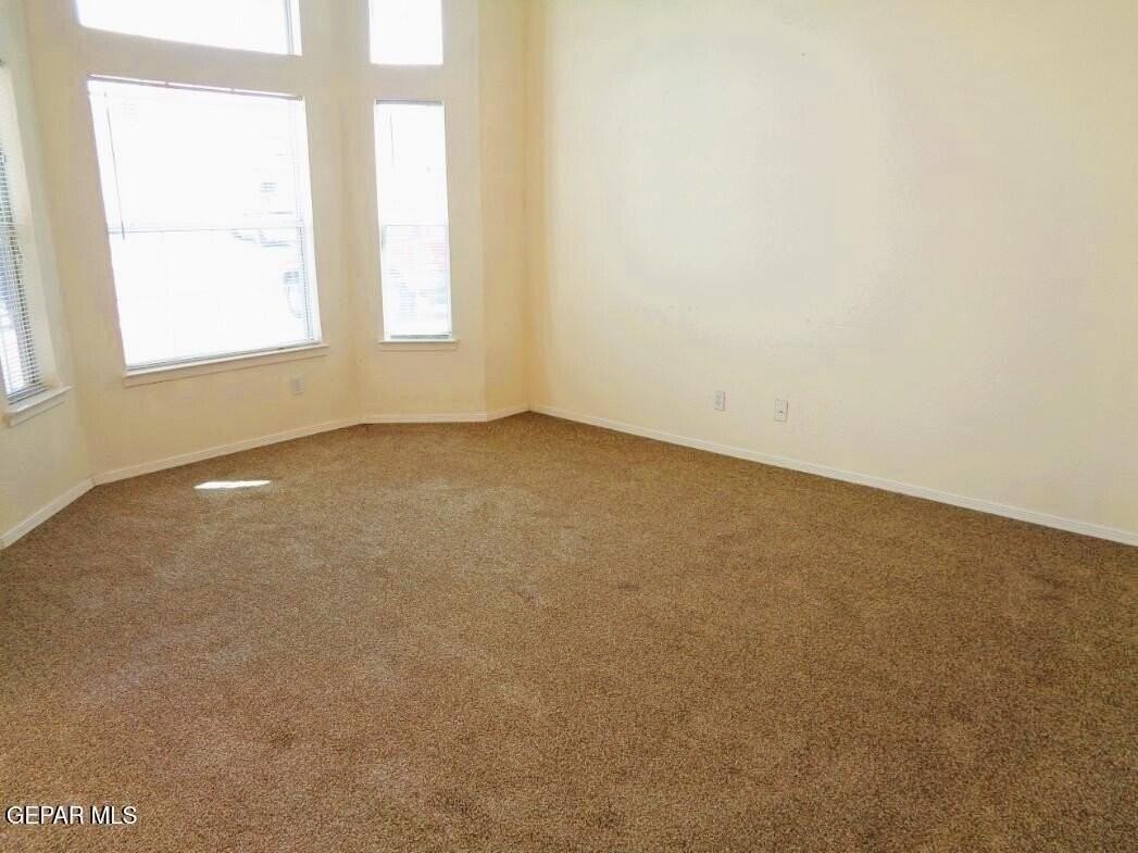 3033 Tierra Polar Dr - Photo 2 of 25