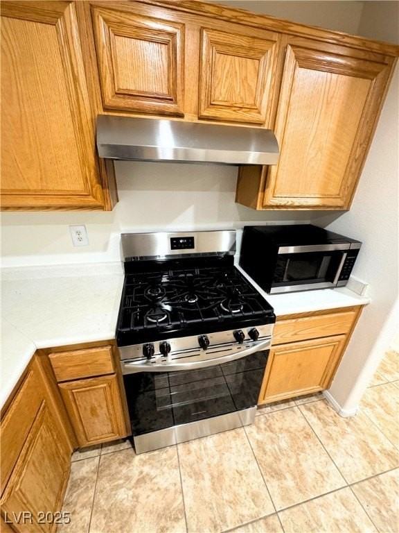 210 Lynbrook St - Photo 3 of 12