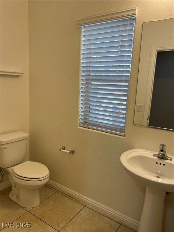 1070 Bobby Basin Avenue - Photo 3 of 23