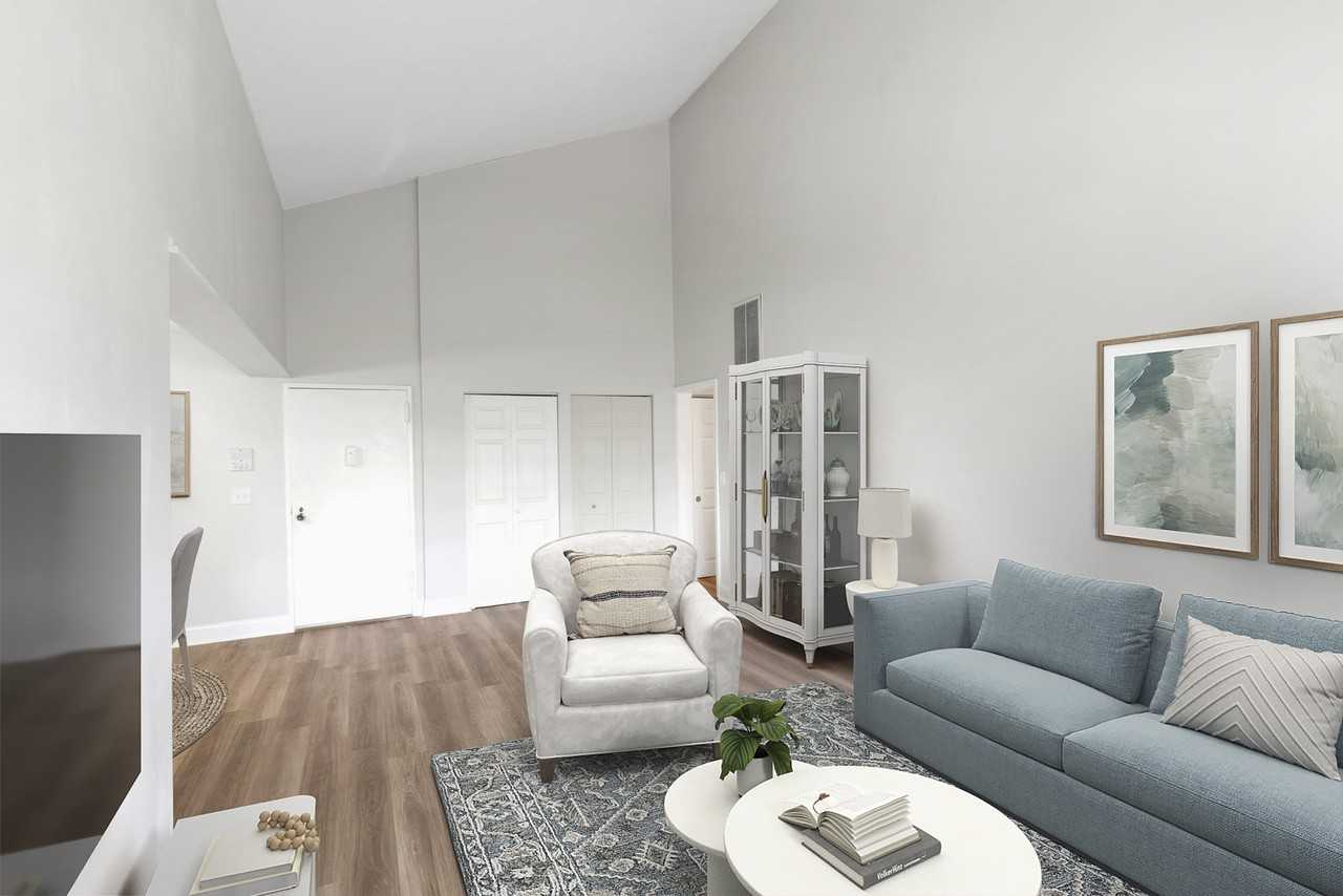 Lake Shore Park Apartments - Photo 2 of 26