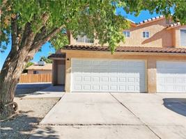 featured image of 910 Bourbon St #4