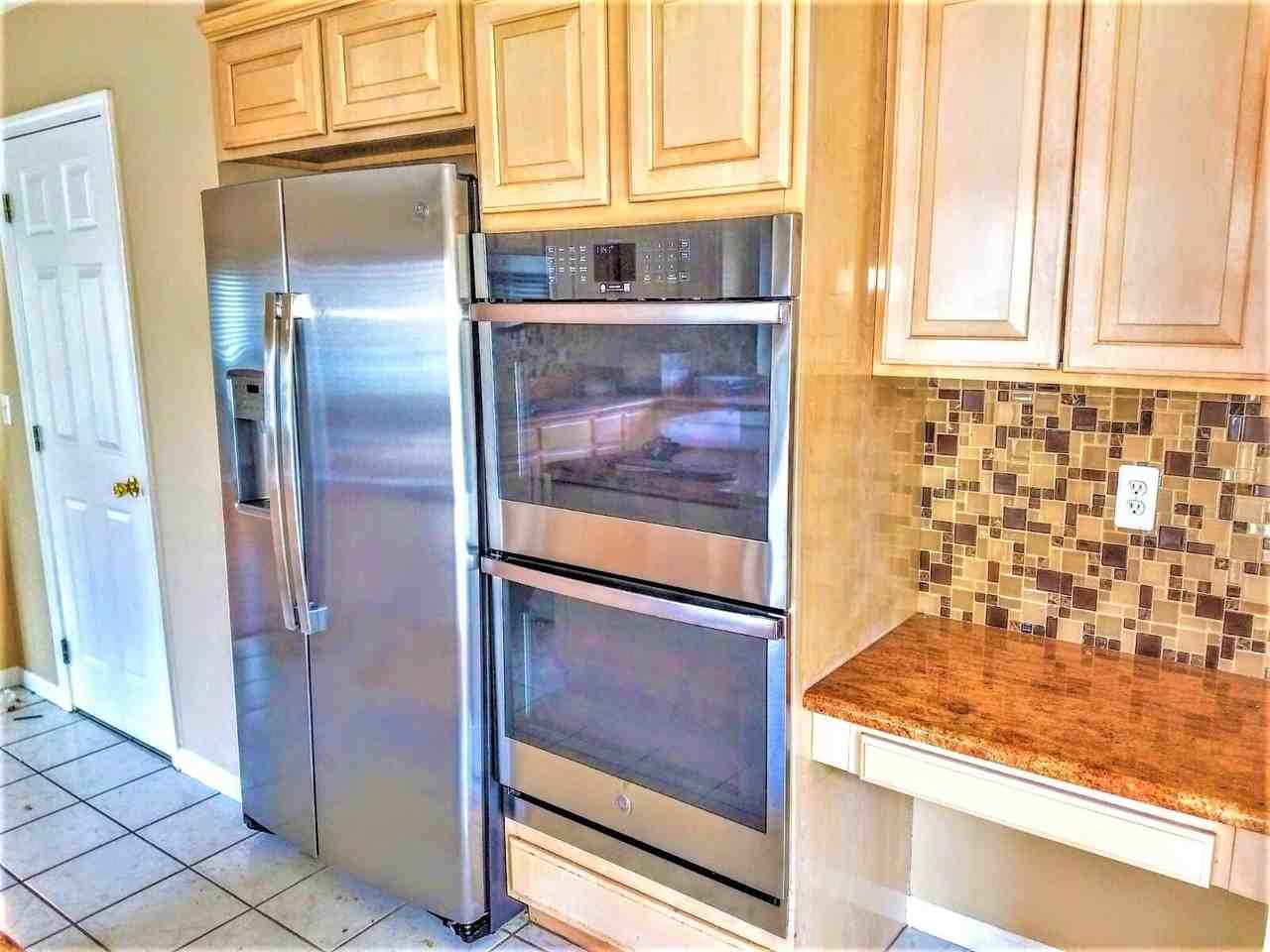 45866 Fountain View Dr - Photo 4 of 40