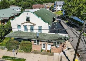 featured image of 281 E Main St #2