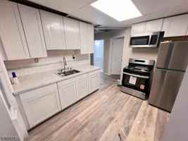 featured image of 41 Charles St