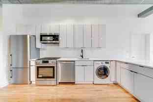 1015 Clinton St #403 - Photo 1 of 1