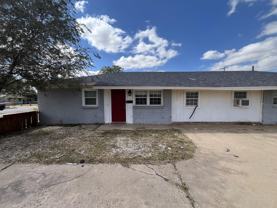 2713 E 2nd St Apt A #A - Photo 1 of 1