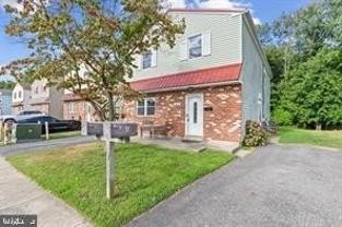 513 Corinthian Ave - Photo 1 of 1