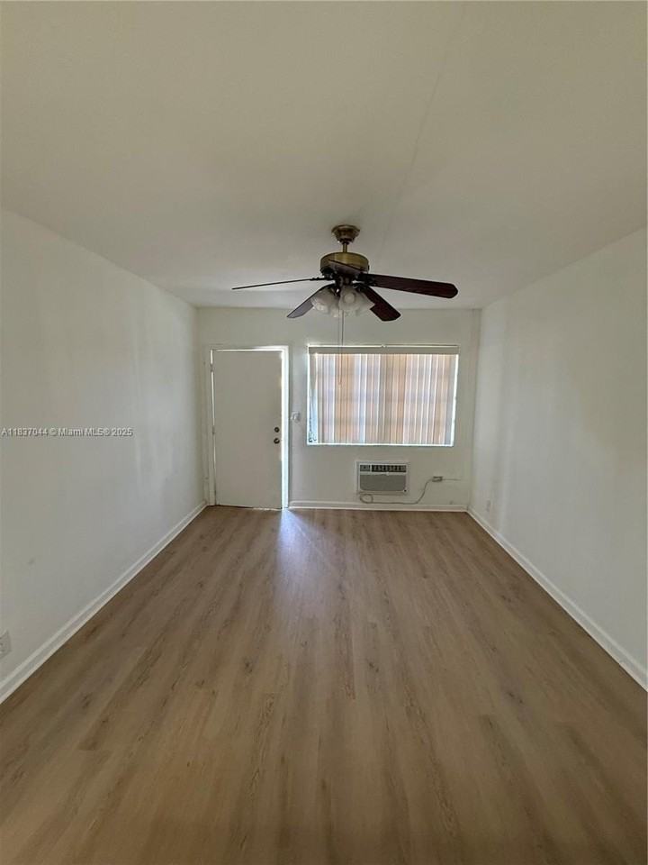 1845 Pembroke Rd #2-11 - Photo 4 of 10