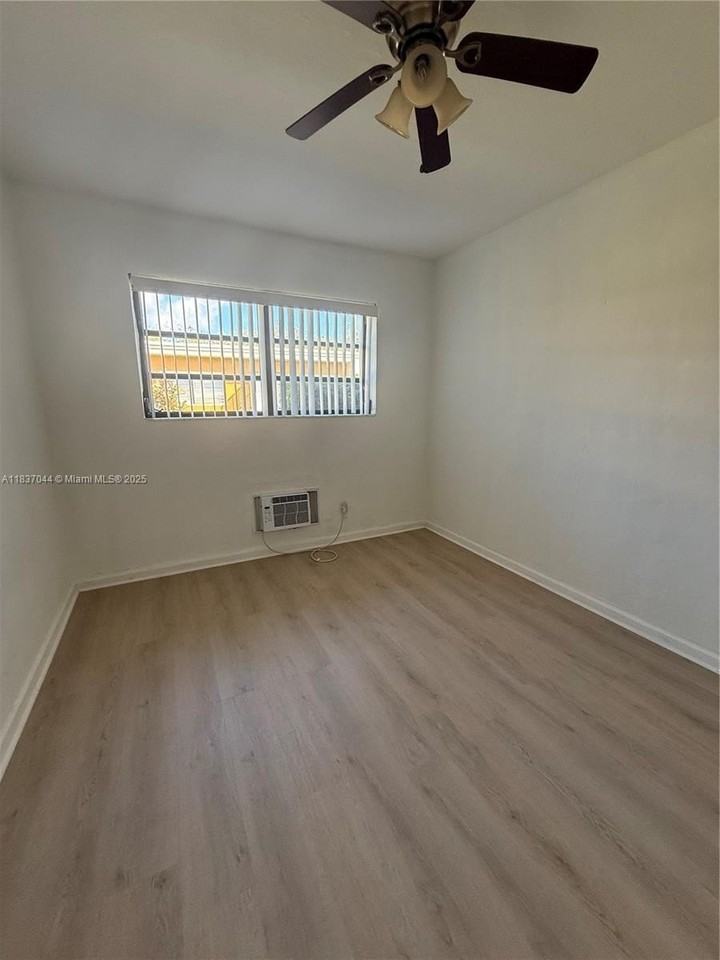 1845 Pembroke Rd #2-11 - Photo 7 of 10