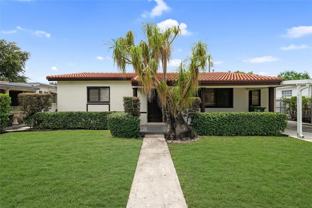 Se 9th Ct - Photo 1 of 1