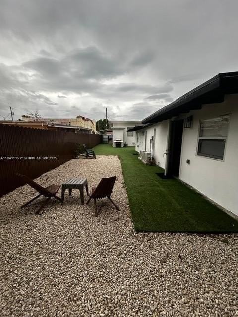 1947 Nw 33rd St #1 - Photo 3 of 13