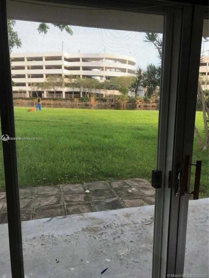 7344 Sw 82nd St #C113 - Photo 5 of 8