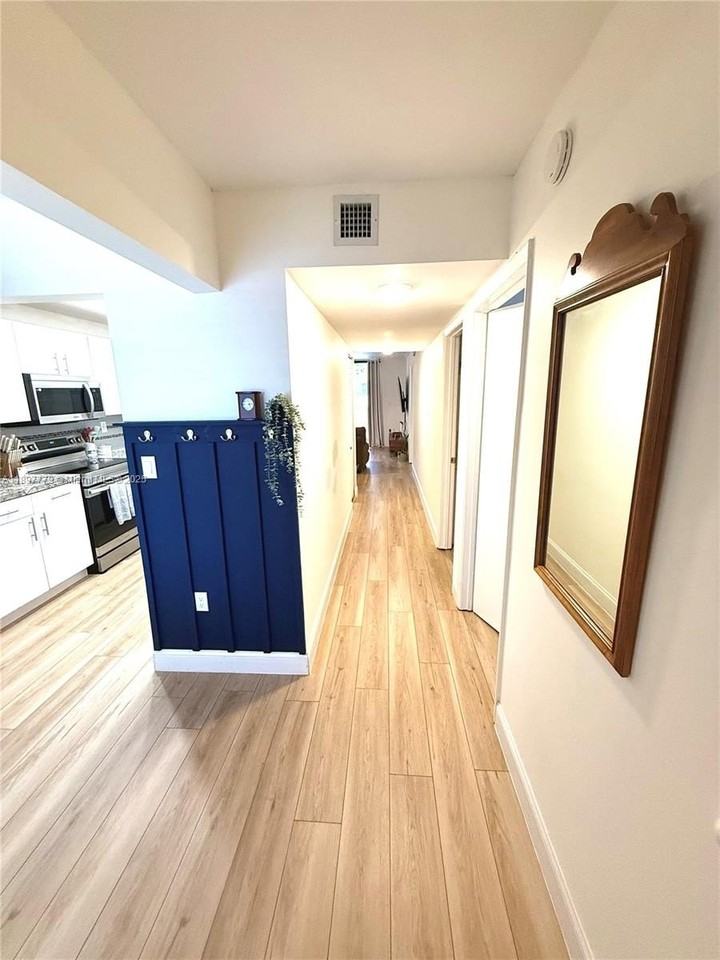 7451 Nw 16th St #207 - Photo 6 of 31