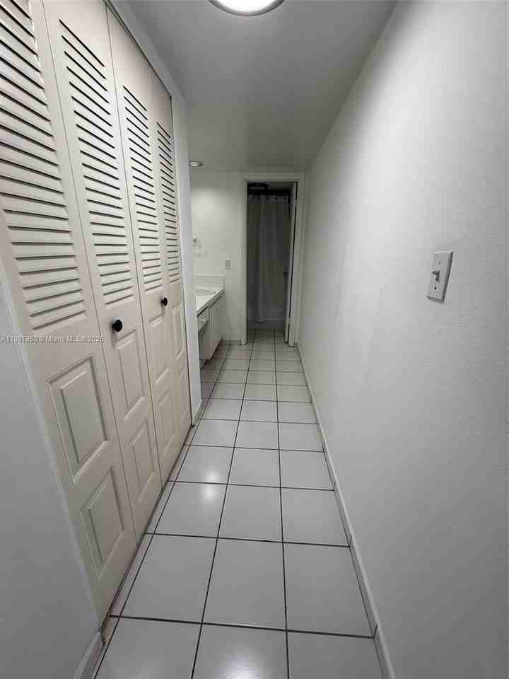 802 Nw 87th Ave #217 - Photo 7 of 17