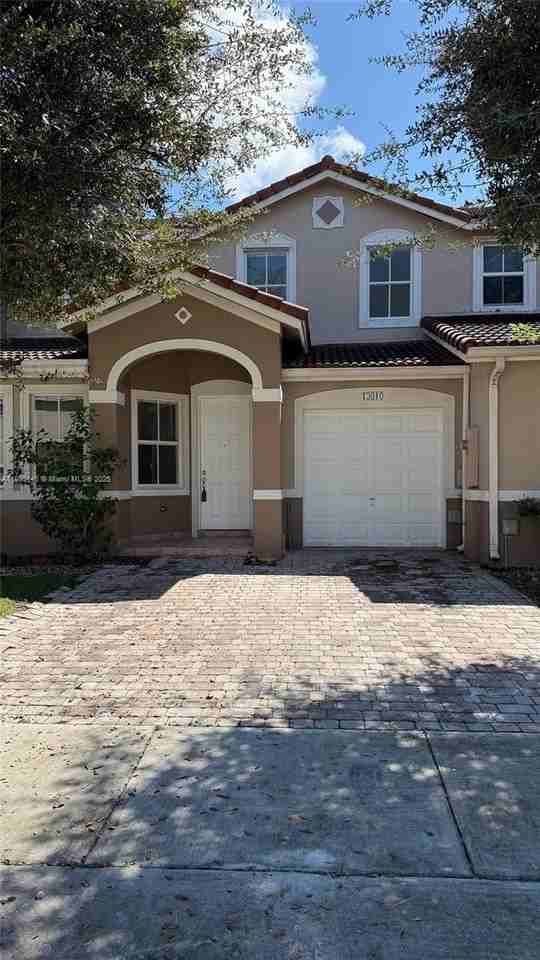 13810 Sw 276th St #13810 - Photo 2 of 38